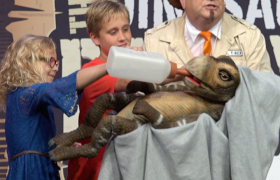 FF_Iguanodon_Rollover